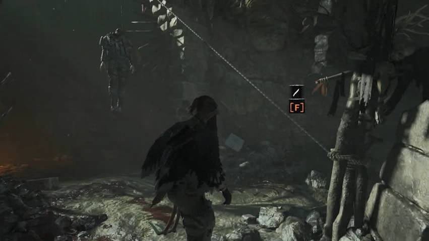 Lara cortando corda para pegar escopeta em Shadow of the Tomb Raider
