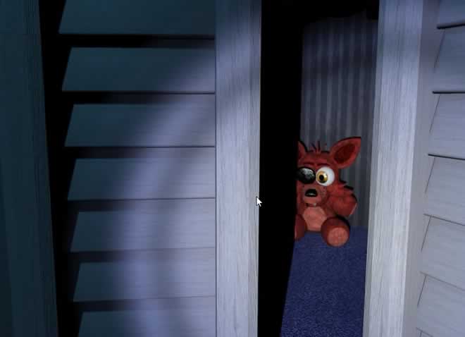 Nightmare Foxy ursinho dentro do armário
