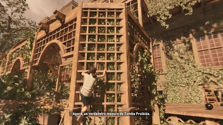 Jovem Lara escalando o telhado para entrar na mansão Croft